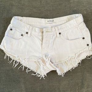 One teaspoon no 2’s shorts 25